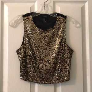 Black and gold crop top